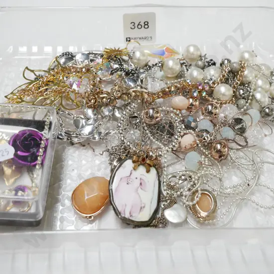 tray of costume jewellery