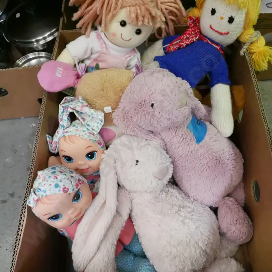 box; toys, dolls, teddy bears etc