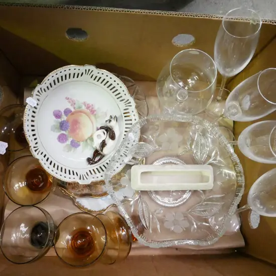 box; glass bowl, wine glasses, cat and mouse figurines etc