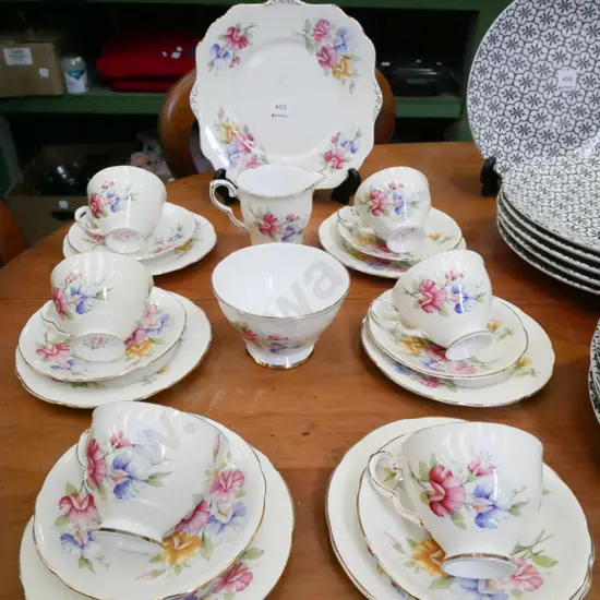 Royal Standard sweet pea tea set