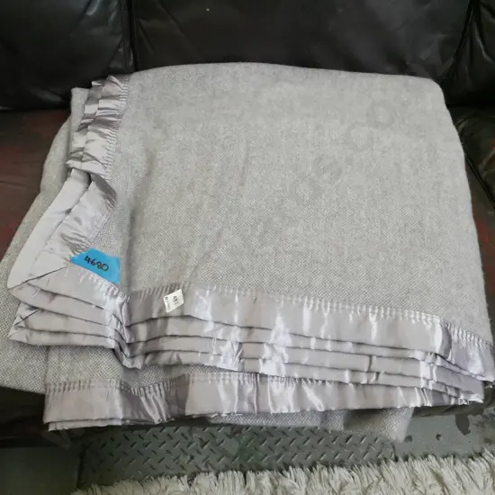 quality grey woollen blanket