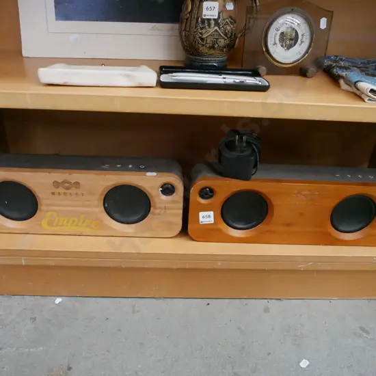 2x marley blue tooth speakers - only 1 power cord