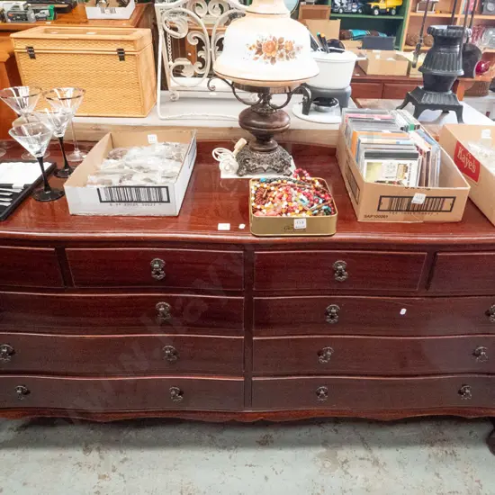 mahogany cab-leg 10-drawer lowboy H-840 W-1670 D-460