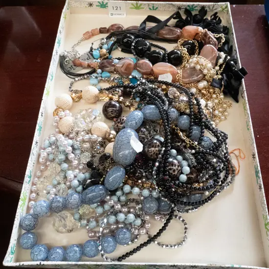 tray of costume jewellery