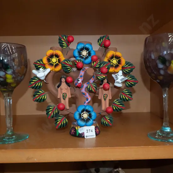 2x wine glasses, Adam and Eve themed candlestick H-220