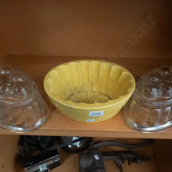 3x jelly moulds