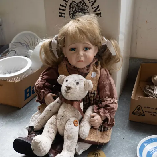 Hillview Lane display doll in box, teddy bear