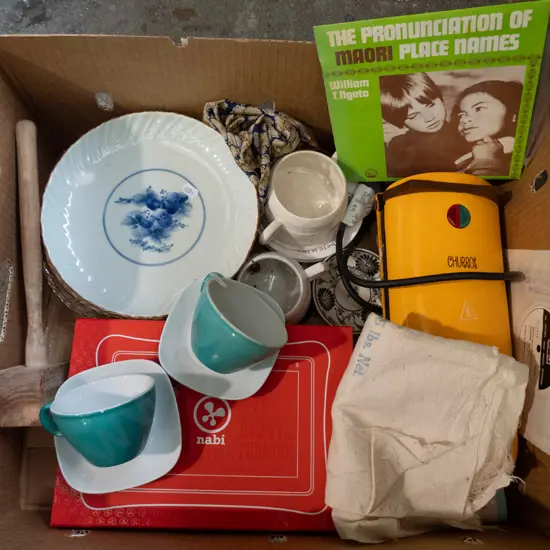 box; Asian bowls, cups, churros machine