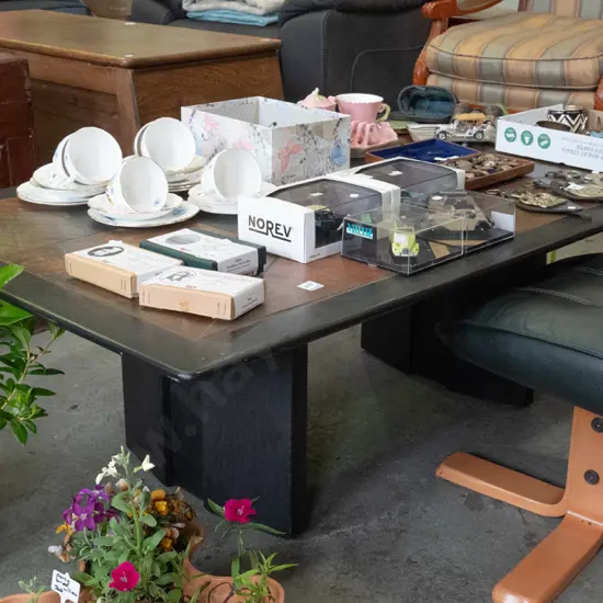 large solid wood and tile top coffee table H-430 W-1320 D-800