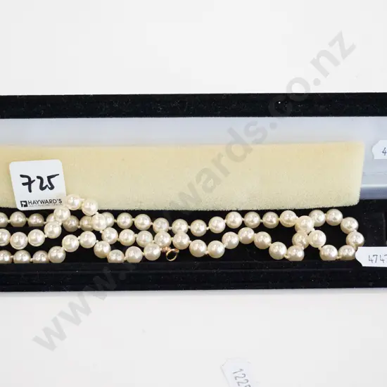 faux pearl neclace and earring set