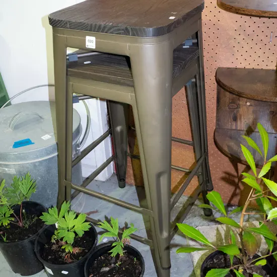 2x metal and wood bar stools