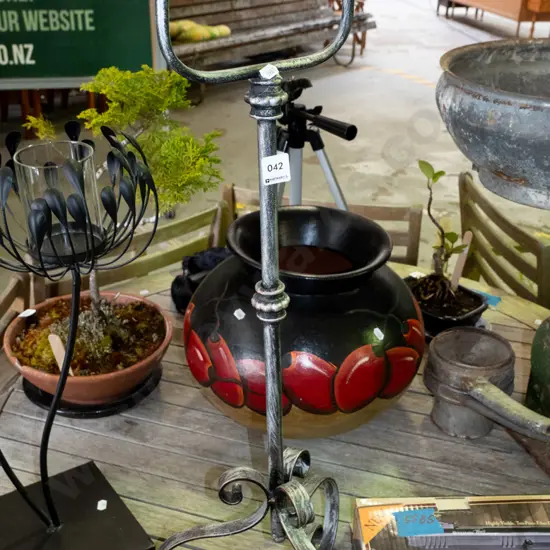 wrought metal toilet roll stand H-760