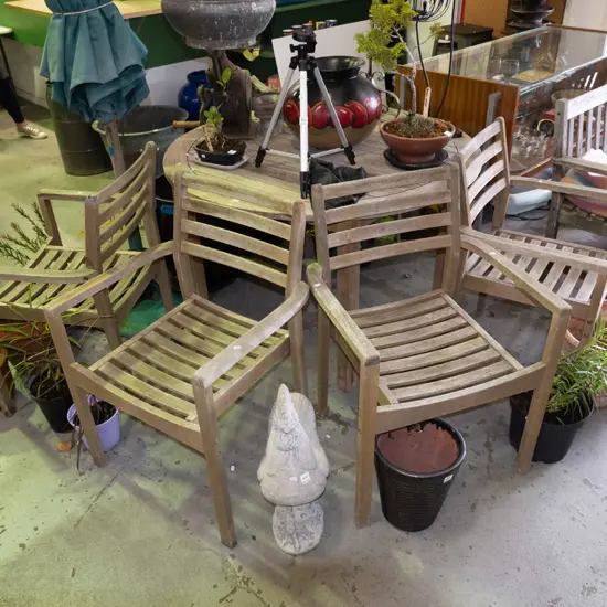 hardwood outdoor table with 4 matching chairs H-740 Daim-1200