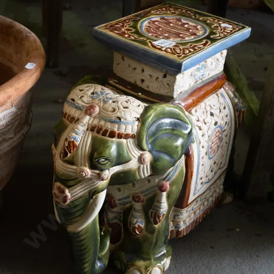 glazed elephant jardinere stand H-380
