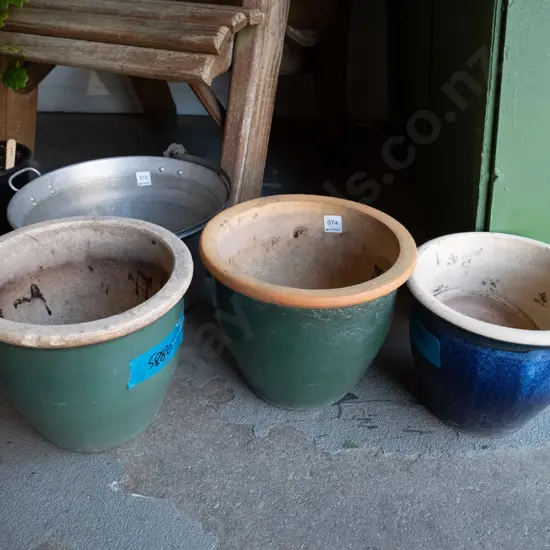 3x glazed garden planters