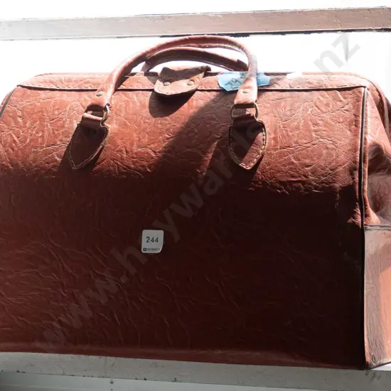 leather doctor's bag