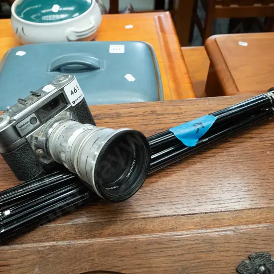 Braun Paxette camera and tripod (lost tension)