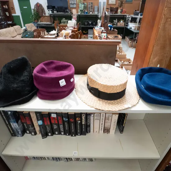 4x vintage hats