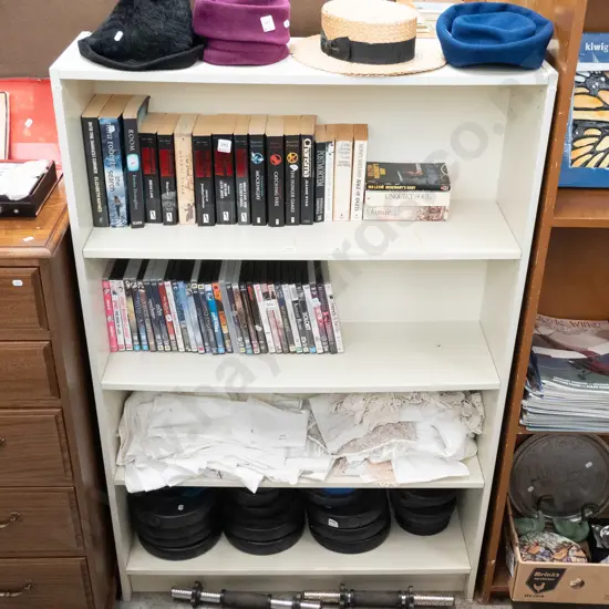 mdf melteca bookcase H-1360 W-905 D-275