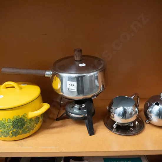 retro enamel casserole, fondu pot, creamer, sugar