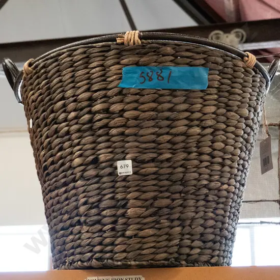 woven seagrass wood basket H-400