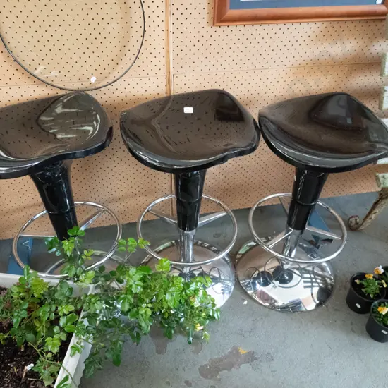 3x chrome and black plastic bar stools