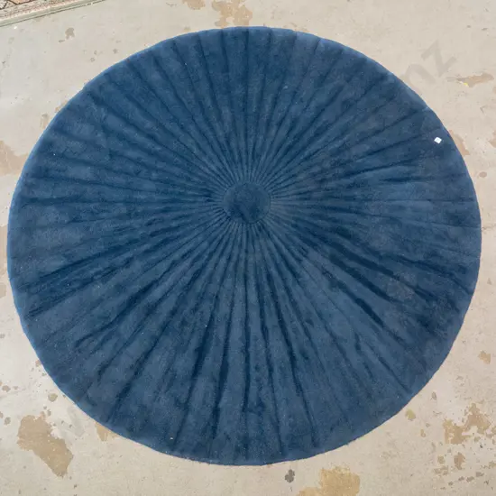 blue circular ribbed floor mat Dia-1980
