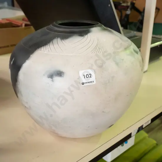 Bernie Foster studio pottery vase