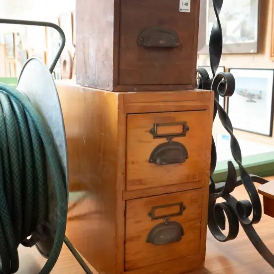 1x small 2 drawer index filing cabinet H-400, 1x small single drawer wooden cabinet