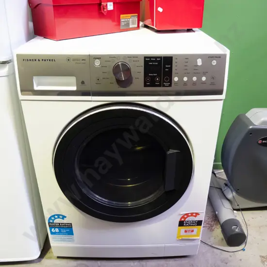 F&P 8kg front load washing machine