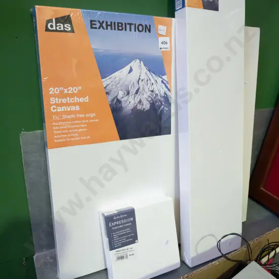 3x as-new artists canvases