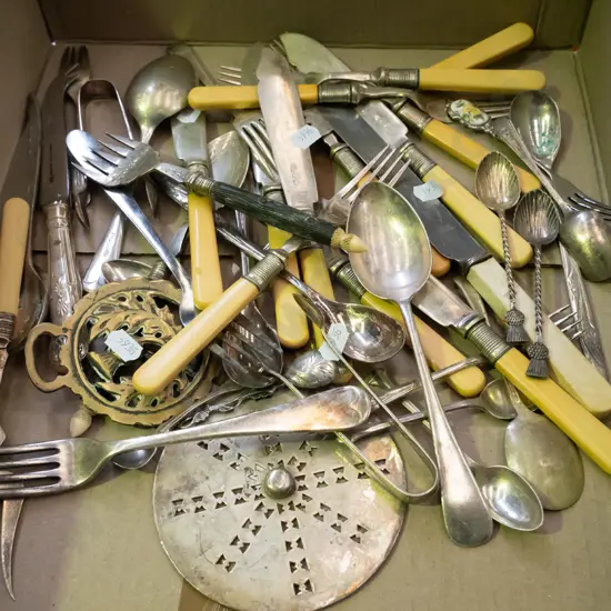 box; cutlery etc