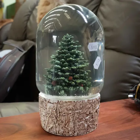 Xmas tree snow globe H-170