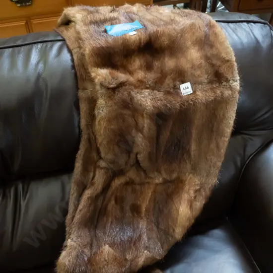 fur stole