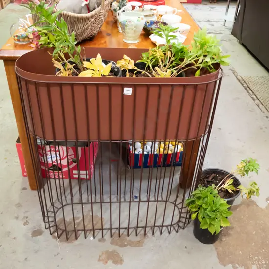 modern metal jardiniere stand H-800 W-730 D-280