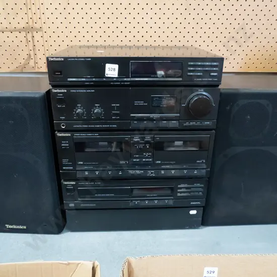 Technics stereo - no turntable