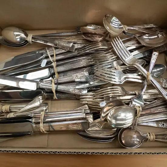 box of cutlery