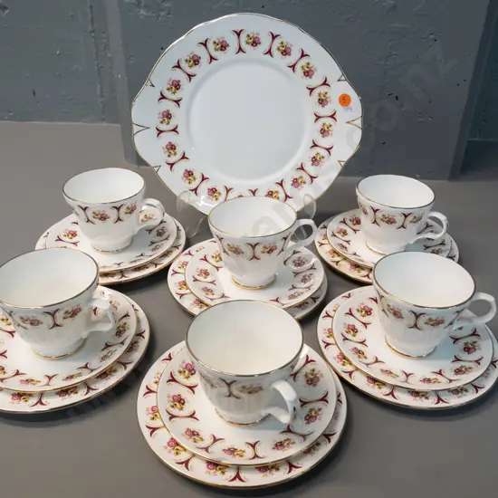 Crown Trent 19-piece tea set - no cream and sugar