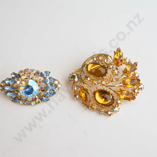 2 costume brooches