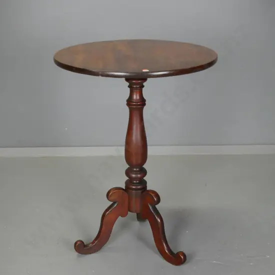 Victorian mahogany pedestal based circular wine table on 3 scrolling legs - wear to top finish, top join has been
