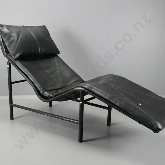 1980s Scandinavian (IKEA?) black leather lounger on tapered tubular steel frame - has had foot sleeve replaced with