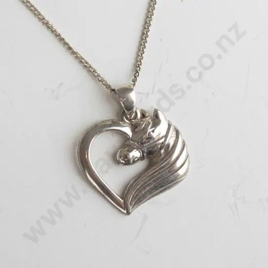 silver horse/heart necklace chain stampeed 925