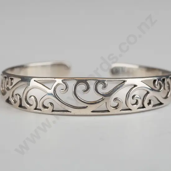 silver cuff style bangle stamped 925
