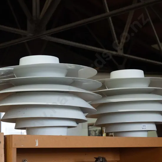 2 retro white metal light fittings