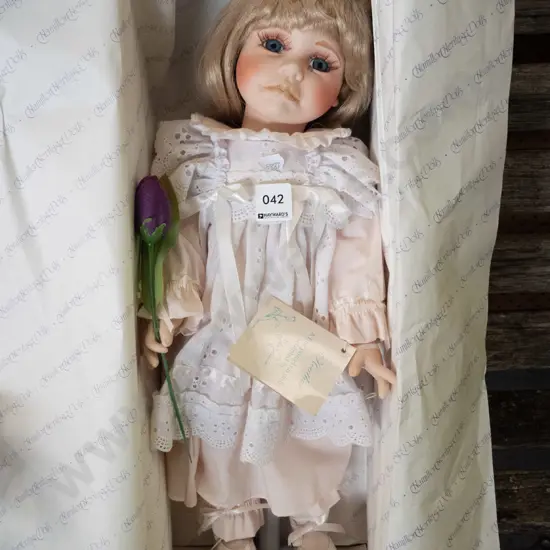 Hamilton Heritage display doll
