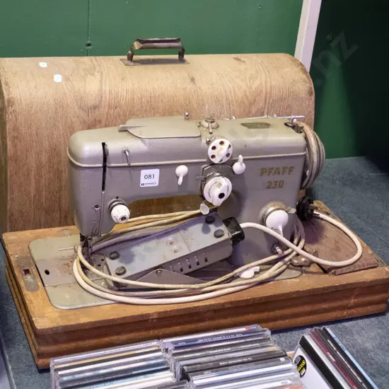 vintage Pfaff tabletop sewing machine - as is, no returns