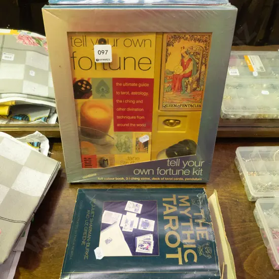 Tell Your Own Fortune kit and tarot card set