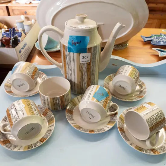 Midwinter coffee pot, cups, saucers - crack to cup, repair to coffee pot