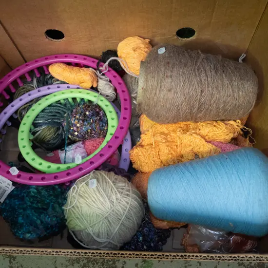 box of knitting yarn, 3x plastic weaving hoops