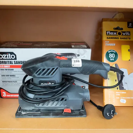 Ozito orbital sander and sandpaper